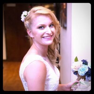 Meet your Posher, Lauren